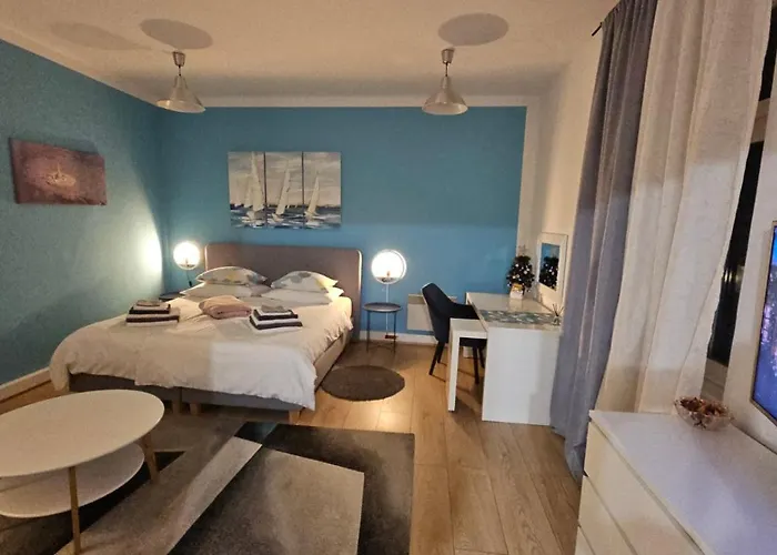 Vikendica Blue Door In *