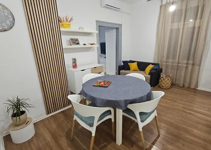 Blue Door In Vikendica Pula